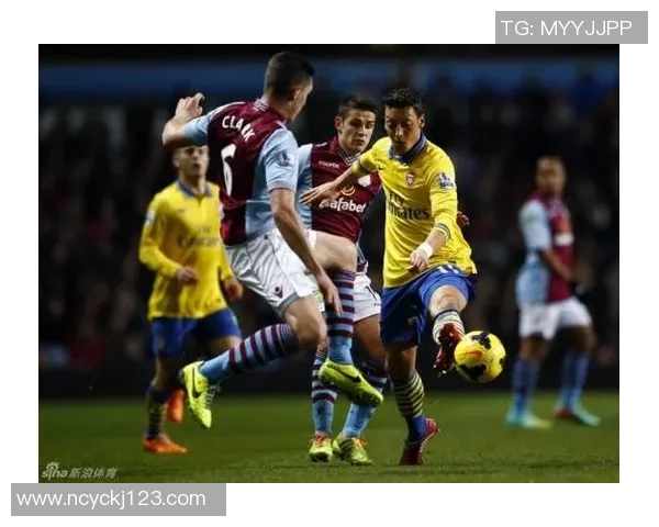 成都足球队运营分析：成功经验与失误教训的深度剖析